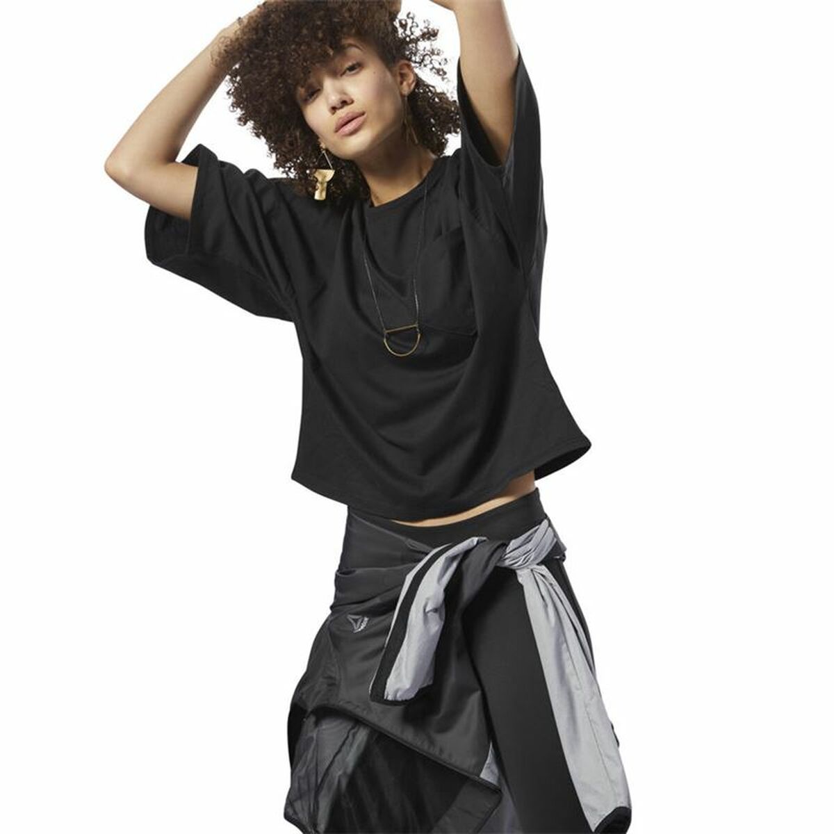 V9HF58A37BA7CBAFA18060925B0E4C8355ER4763091P3