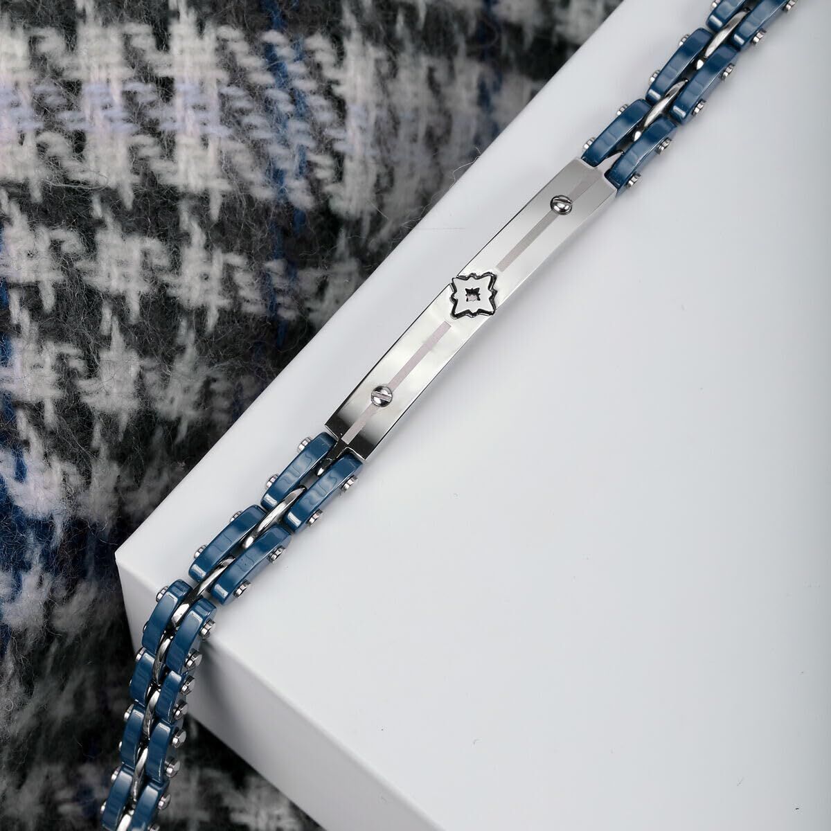 V2HEEE9C68AD0A4B0F98482B13E9F61EC16R7534684P6