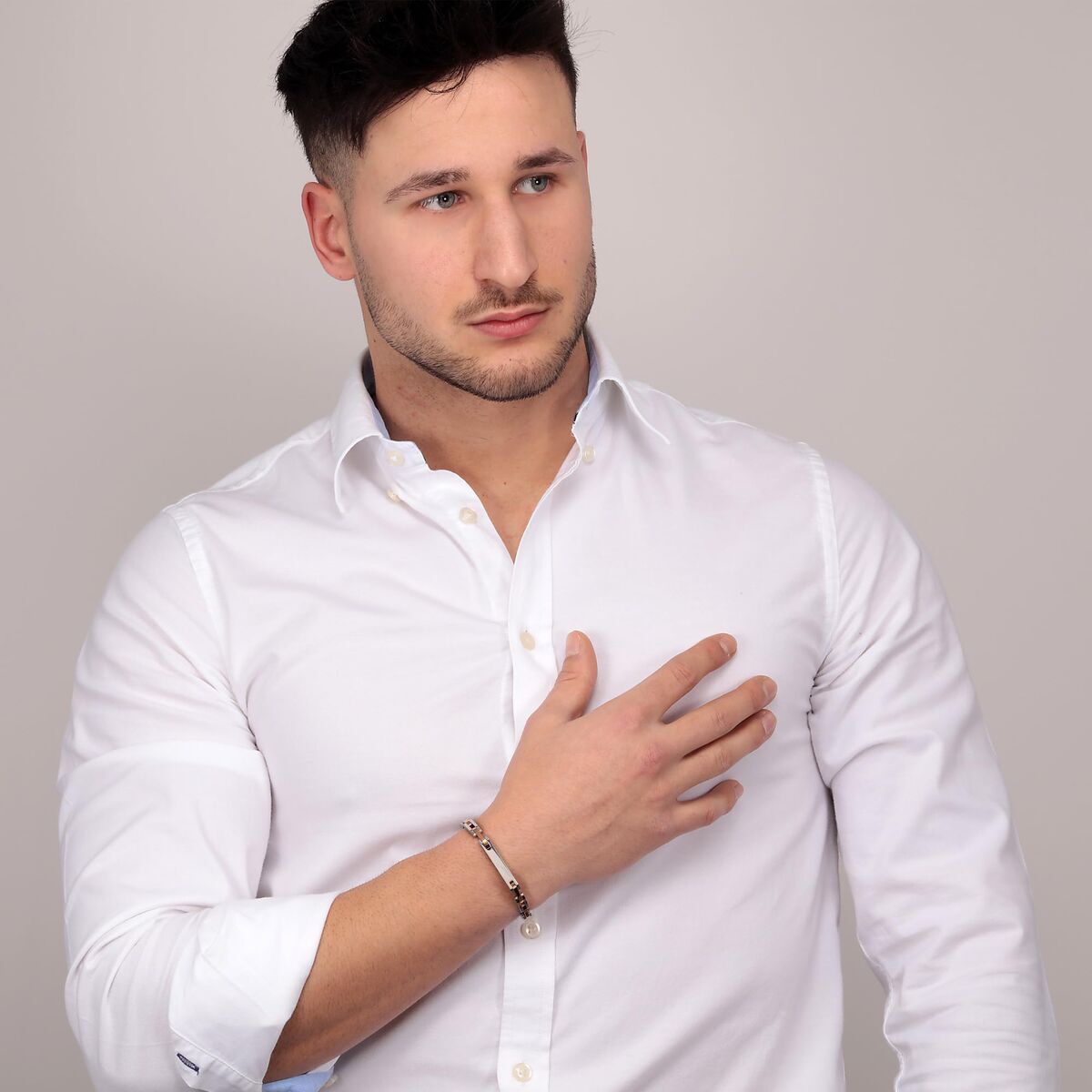 V2HAE40C81BA74B95FFA38B0709896A28F5R7534929P4