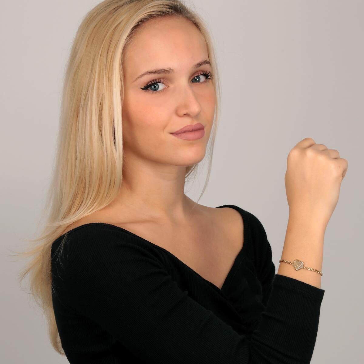 V6H4832C357738A66ECDF5FEC189B283B9DR6707211P4