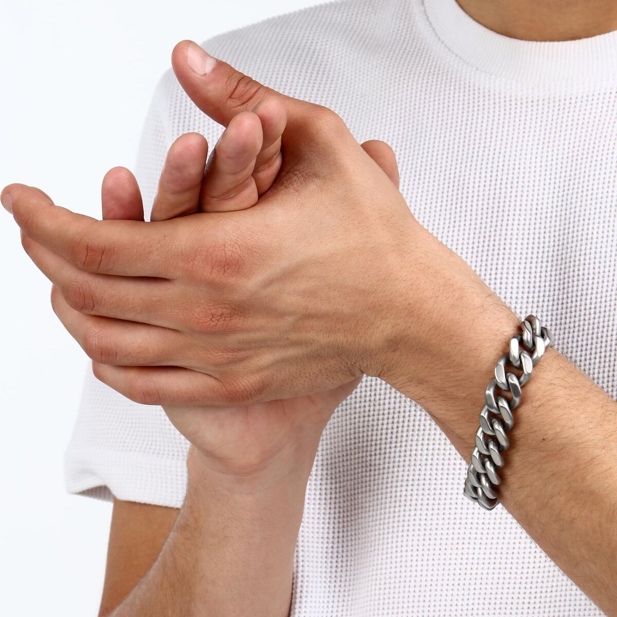 V2H14079031DCED639C8EE2C7A84758F106R7534740P6