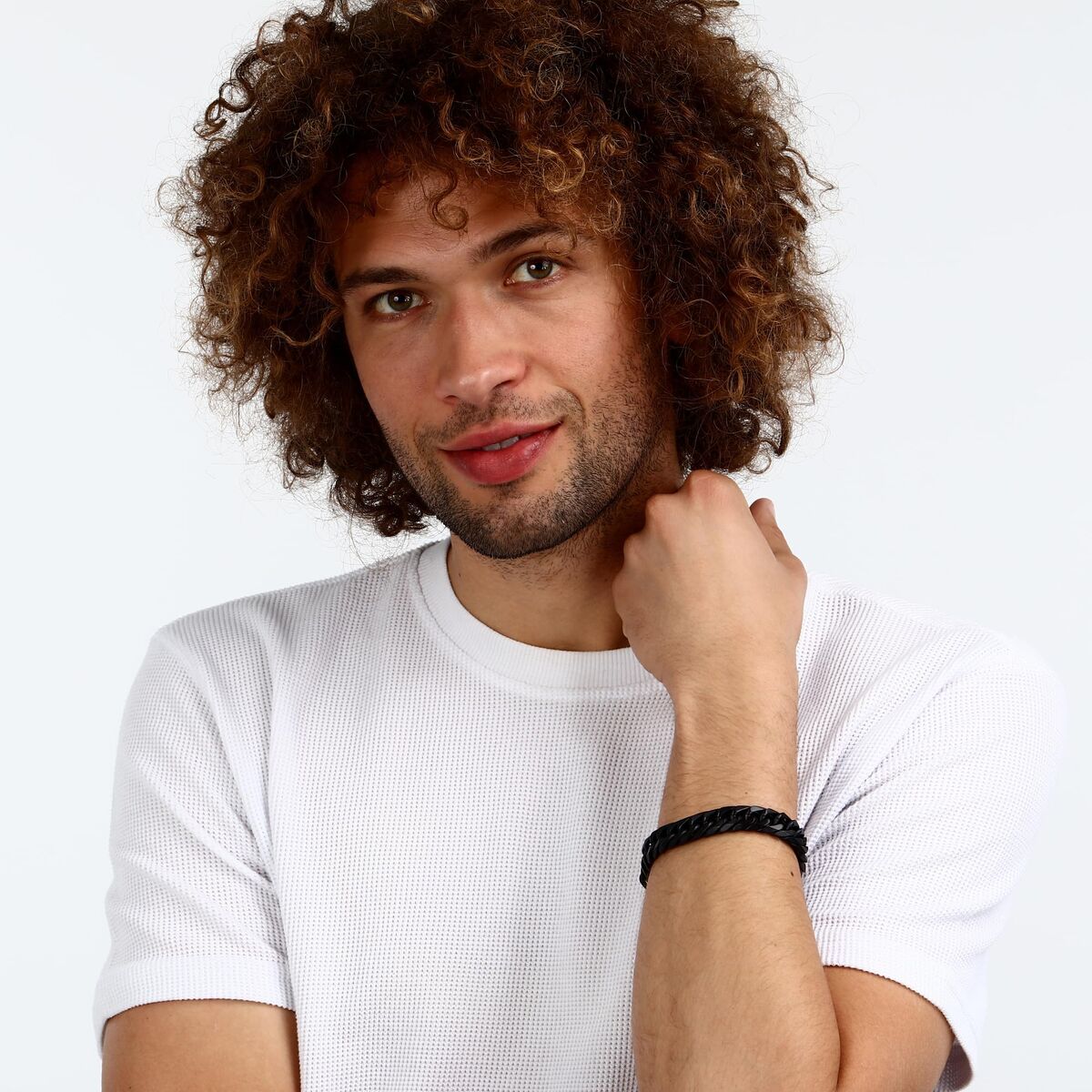 V2H6F56B3EC3E2A68DFD172B43A4C42644AR7534753P5