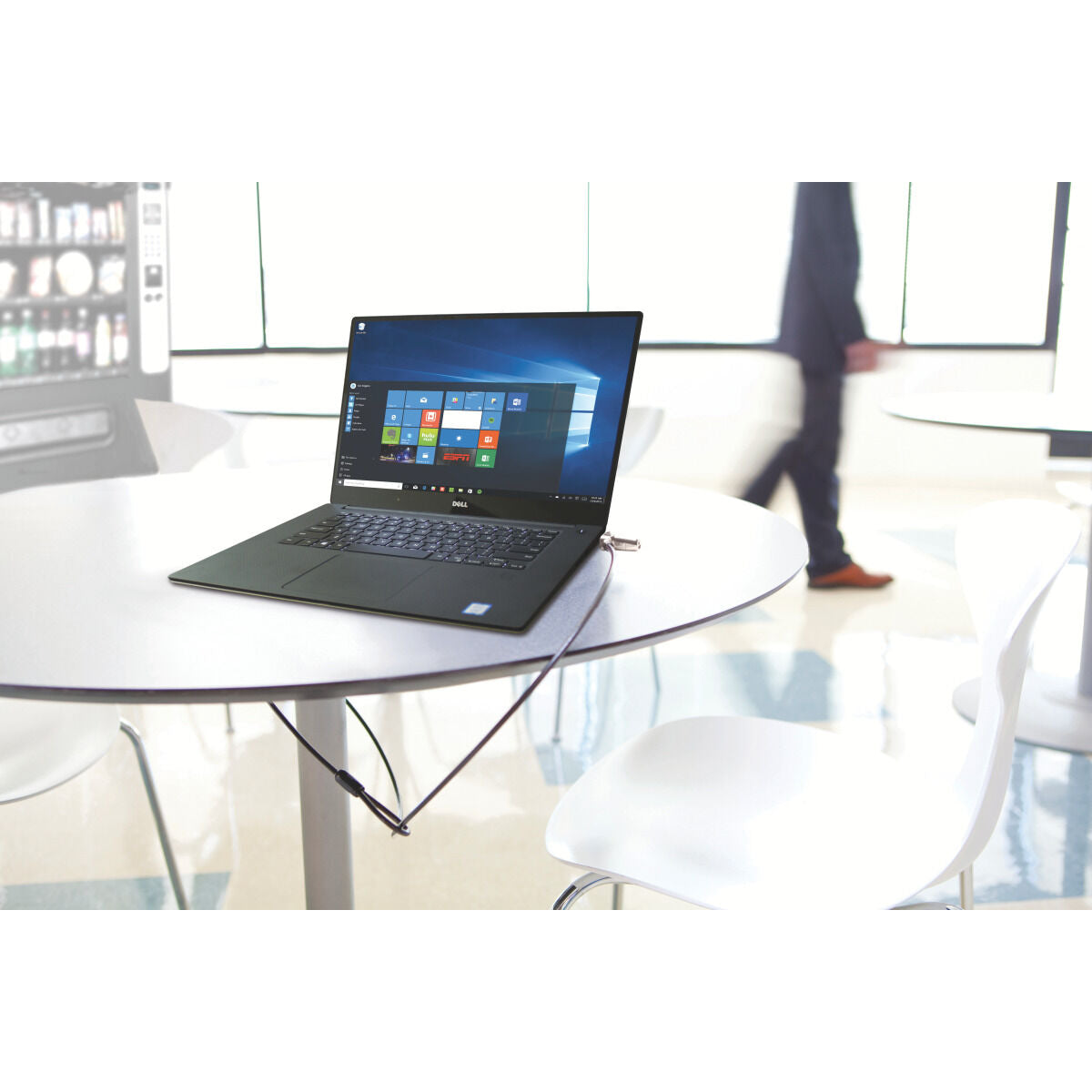 V5HF517ADCFB3F4E6AAD53C956449BE42A5R5470767P2