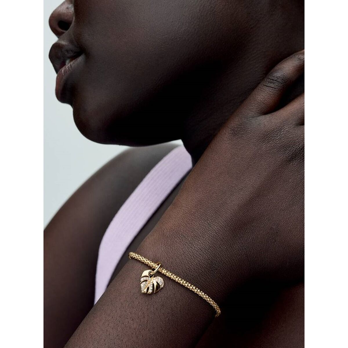 V2H4B51396F02FA21C55718305A8AA539D6R7590122P4