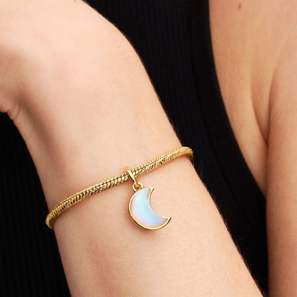 V2H6C4525E5204512F0690A7C83DBCFE548R7514750P4