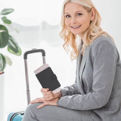 WASON Porta Passaporto in Vera Pelle con RFID, Portafoglio da Viaggio, Scomparti Carte, Tasca Contanti, Portamonete, Slot Tracker, Organizzatore Biglietti Aerei per Uomo e Donna(Zwart)