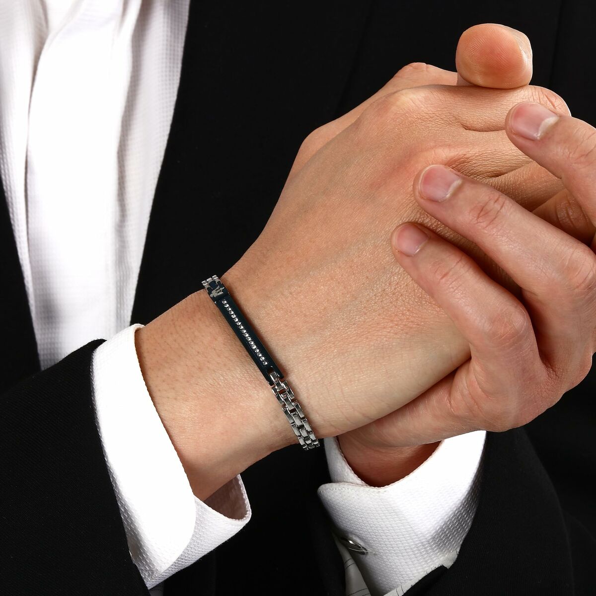 V2H1B84A5D4AD81FD5121AE2AE1E15B6835R6933830P6